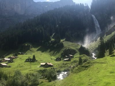 Zwei Urner Perlen: das Schächen- und das Brunnital