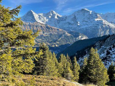 Unbekanntes Tal gegenüber den drei bekannten Eiger, Mönch und Jungfrau